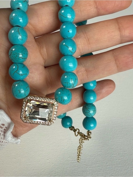 Anthropologie Jewelry - Turquoise Beaded Necklace with Center Crystal Pendant